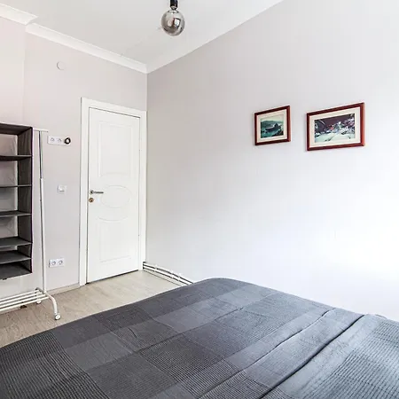 In The Heart Of Istanbul, 1br Stylish,spacious *