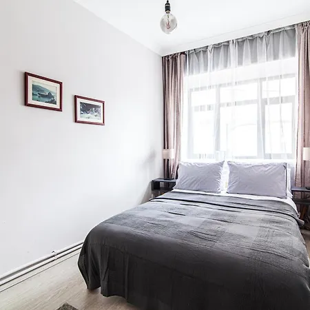 In The Heart Of Istanbul, 1br Stylish,spacious